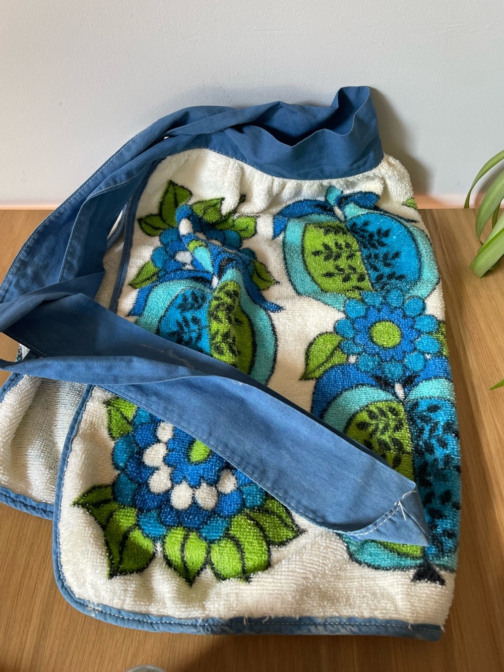 Vintage 60s 70s Terrycloth Half Apron Blue Green Floral Fruit Retro Kitsch Boho